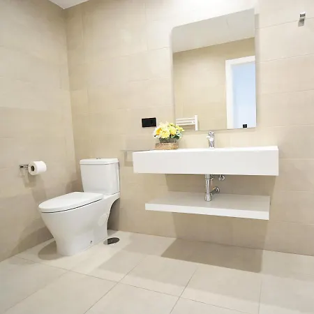 Precioso Con Piscina En Apartment